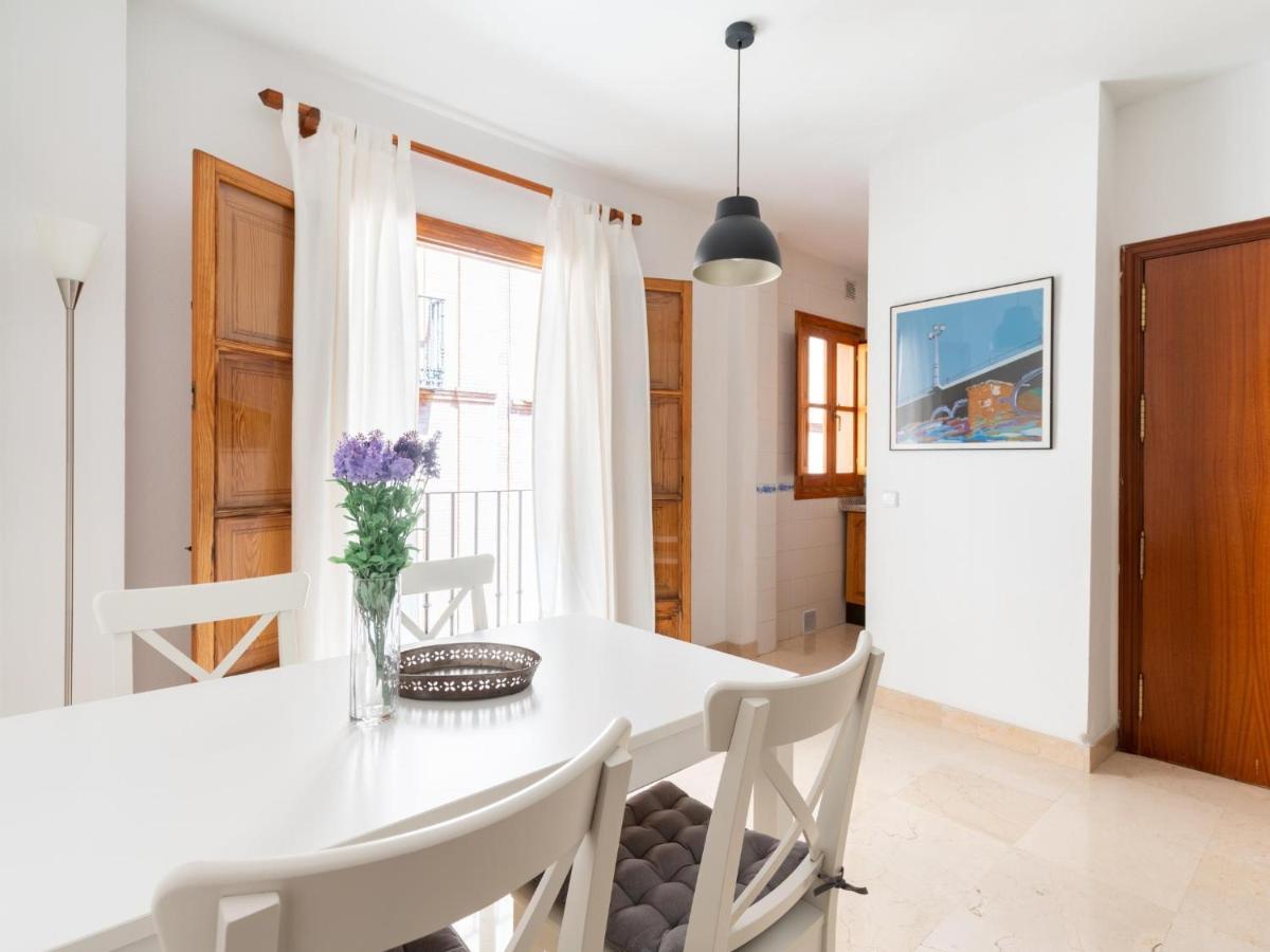 Vr Excelente Ubicacion Luminoso Apt Para Parejas Sevilha Exterior foto